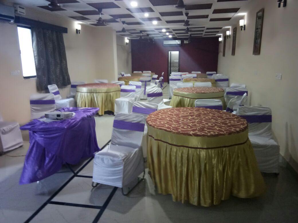 Hotel The Majestic Hyderabad Bagian luar foto